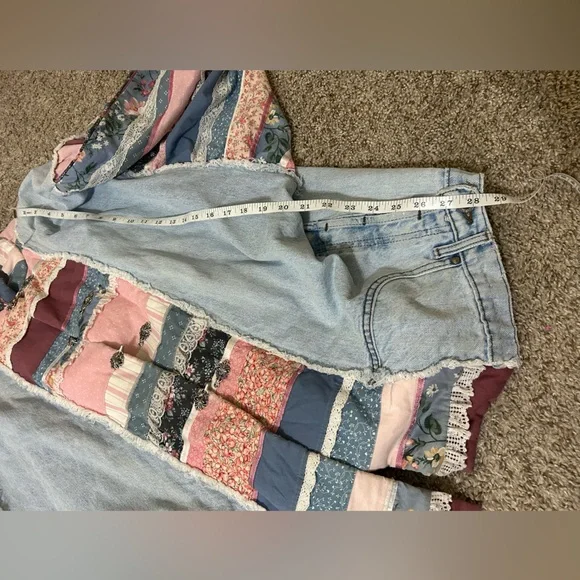 Levi's Multicolor Patchwork Upcycled Denim Jacket Lace SilverTab Women's OneSize - Picture 13 of 15